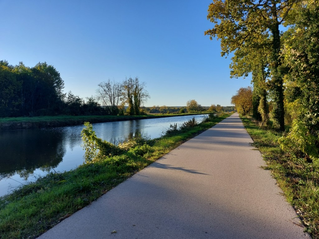 Entre Joigny et Saint-Aubin-sur-Yonne