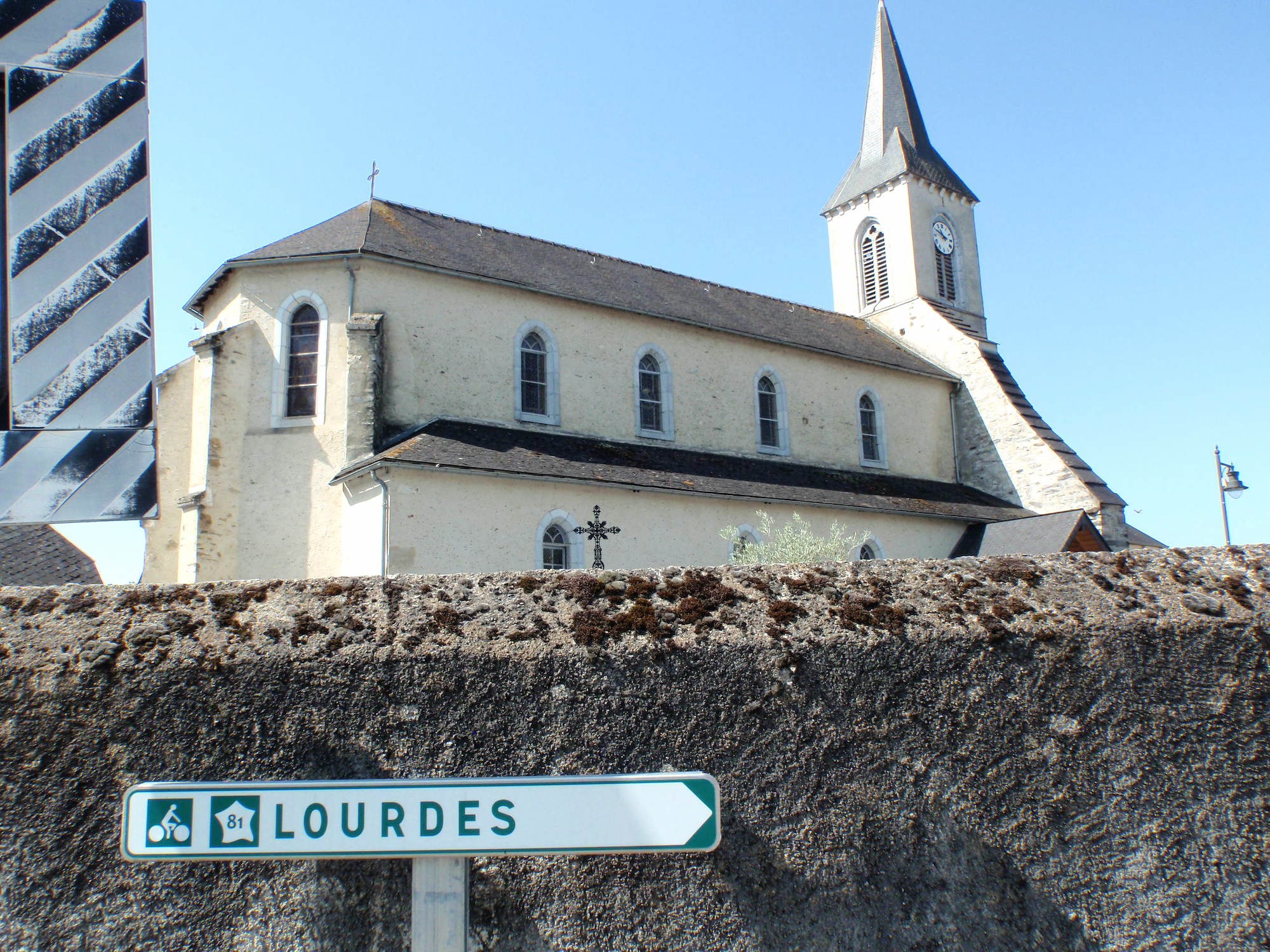 Louey eglise