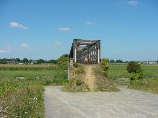 Le pont métallique