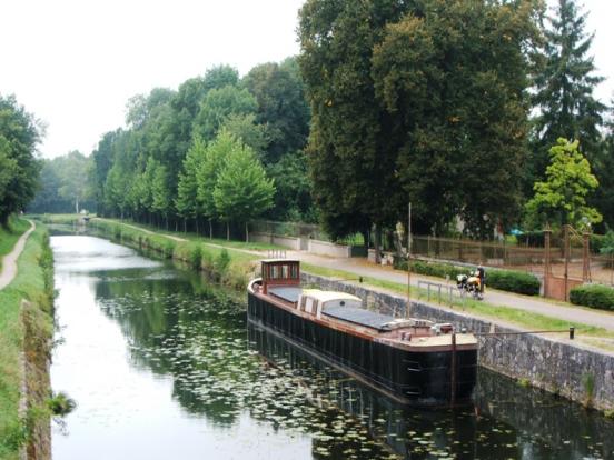 Péniche "BERRICHONNE"