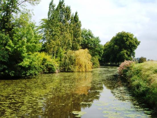 Canal bucolique