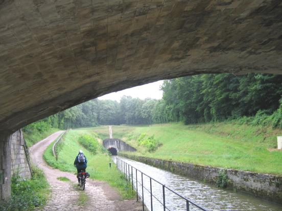 Tunnel