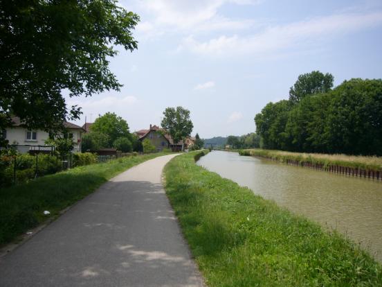 Canal du Rhone au Rhin