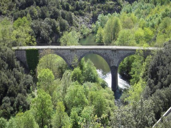 Viaduc et rivière