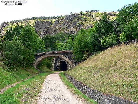 TUNNEL