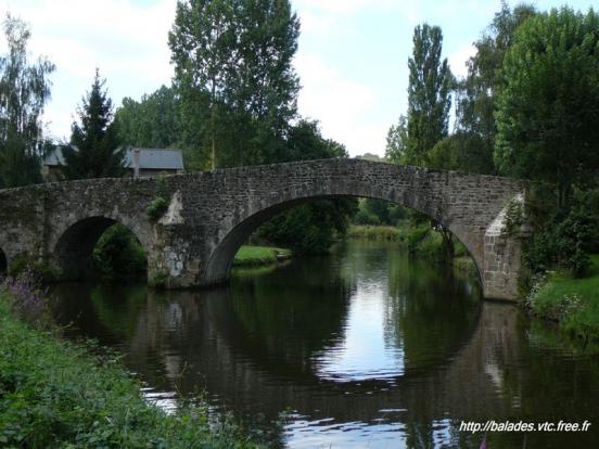 Le Pont de Pierre