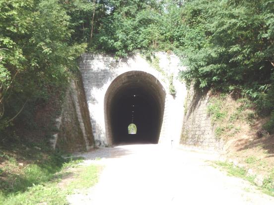 Tunnel 