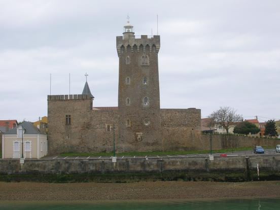 Les Sables d'O. Tour d'Ar