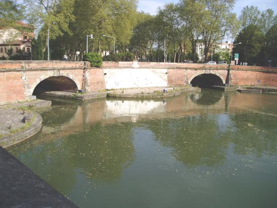 Ponts Jumeaux