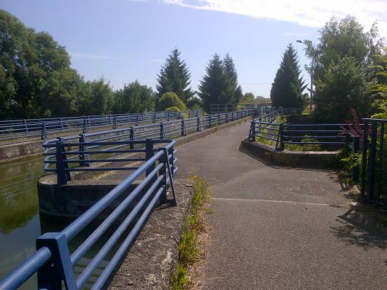 Le Pont Canal