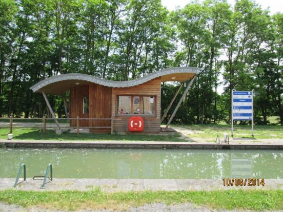 Canal latéral à la Loire à Bannay