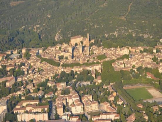 Uzès