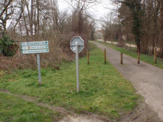 Vers Valence-sur-Baïse