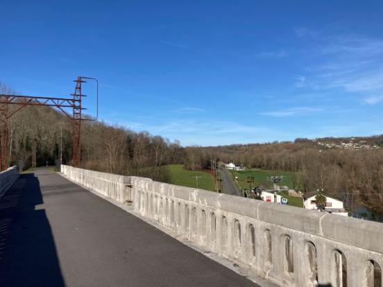 km4 : viaduc