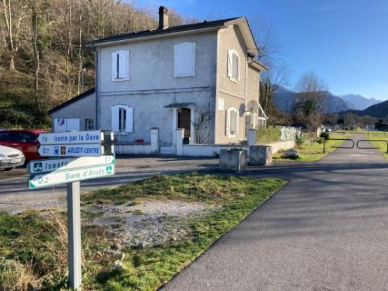 km5 : liaison avec Arudy