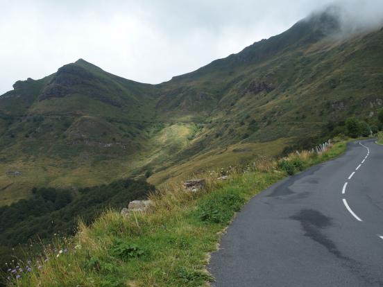 Montée au pas de Peyrol
