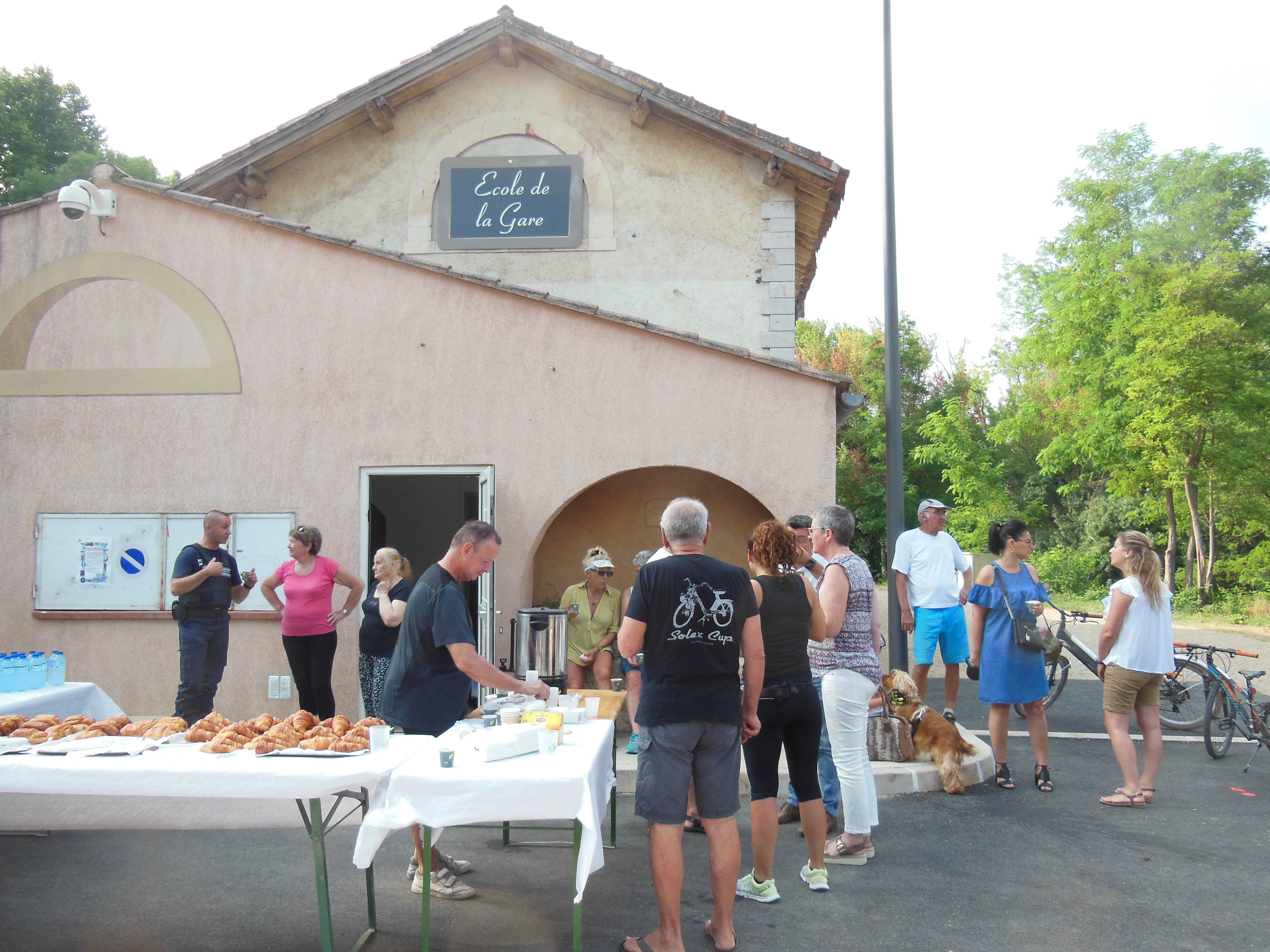 Gare - école -  Sillans-la-Cascade