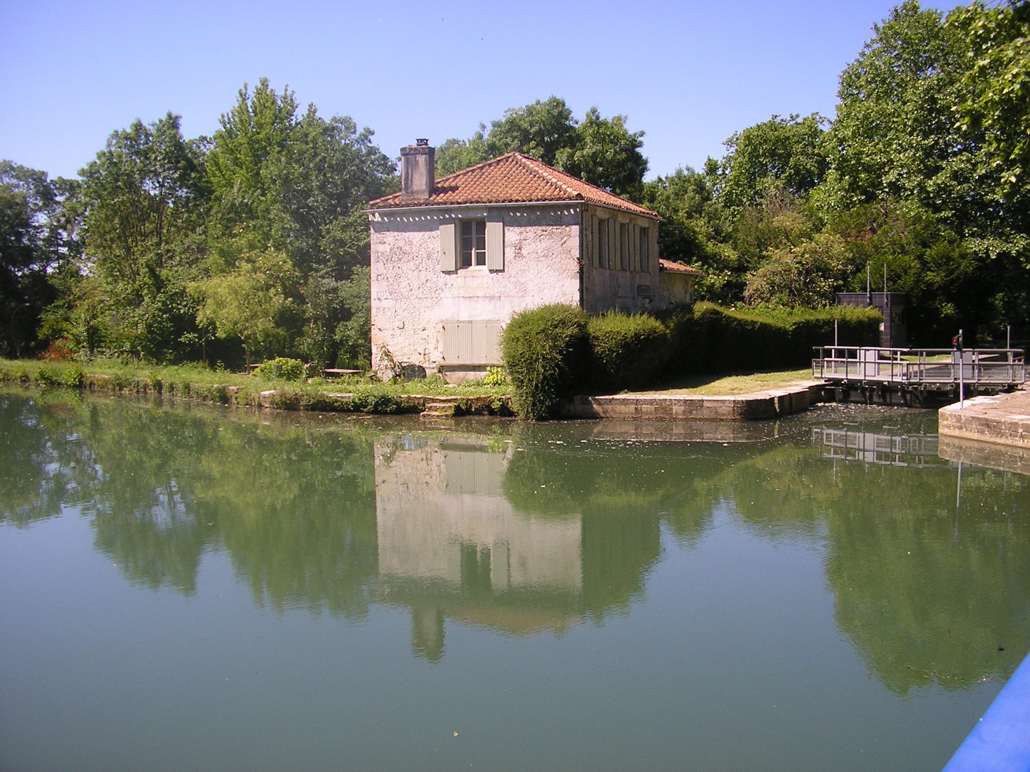 Maison éclusière Roussille