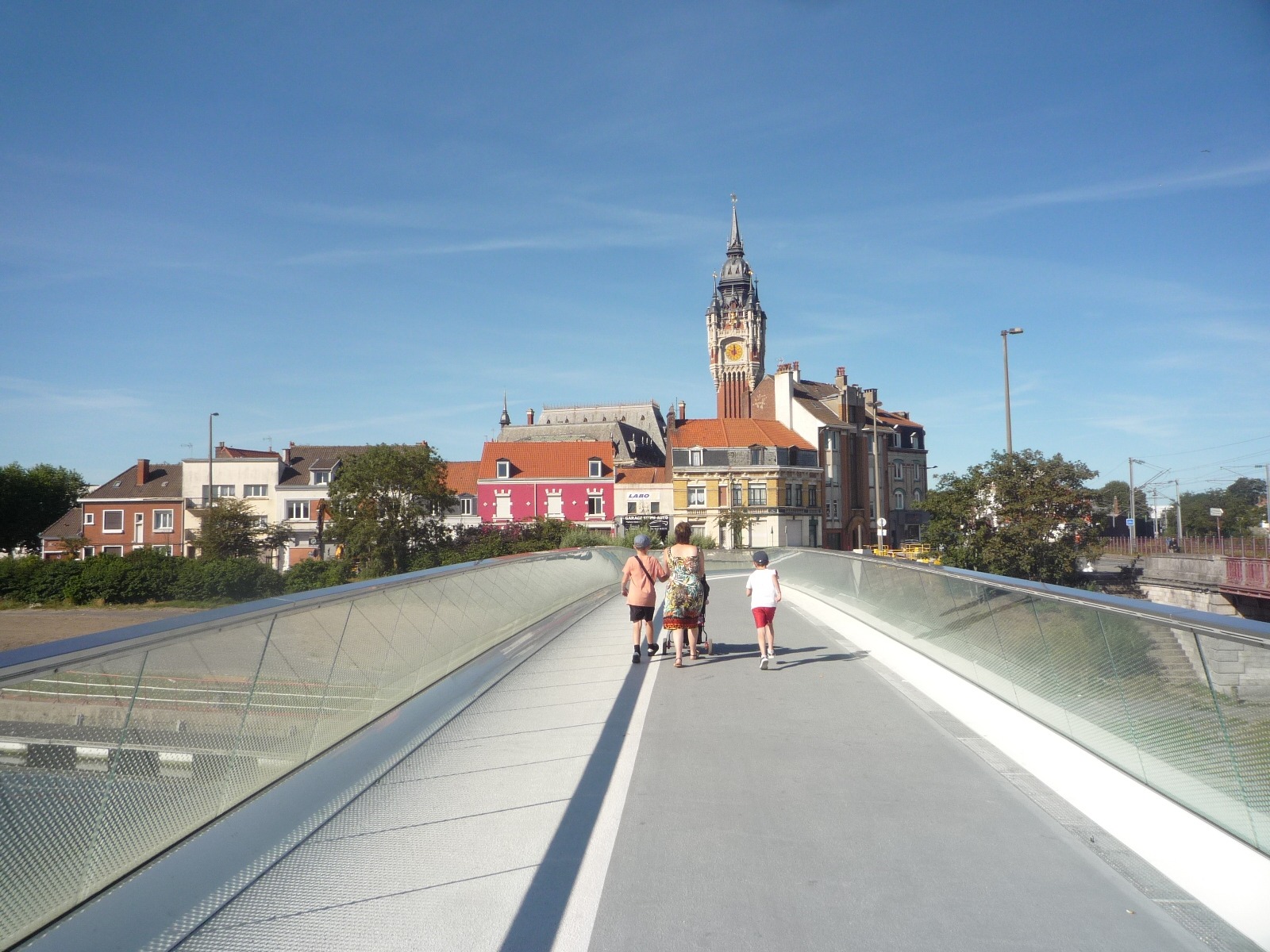 Calais, la passerelle