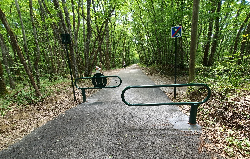 fin de voie verte avec barrières