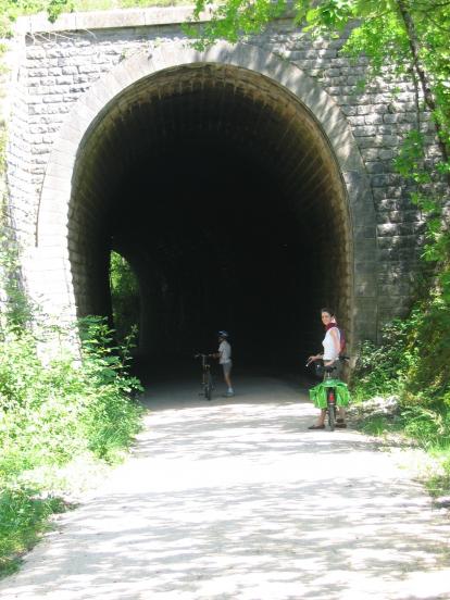 Tunnel rafraîchaissant