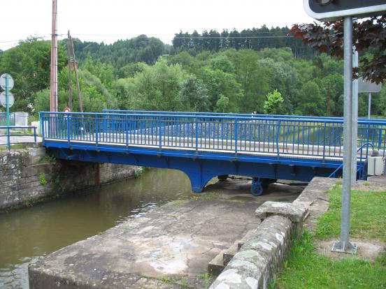 Un pont tournant 