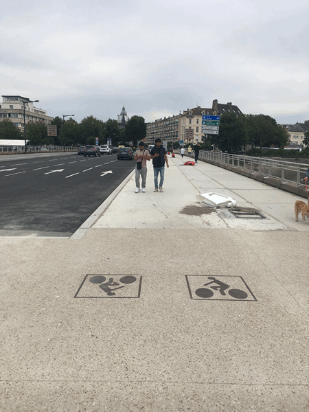 Piste cyclable à Boulogne